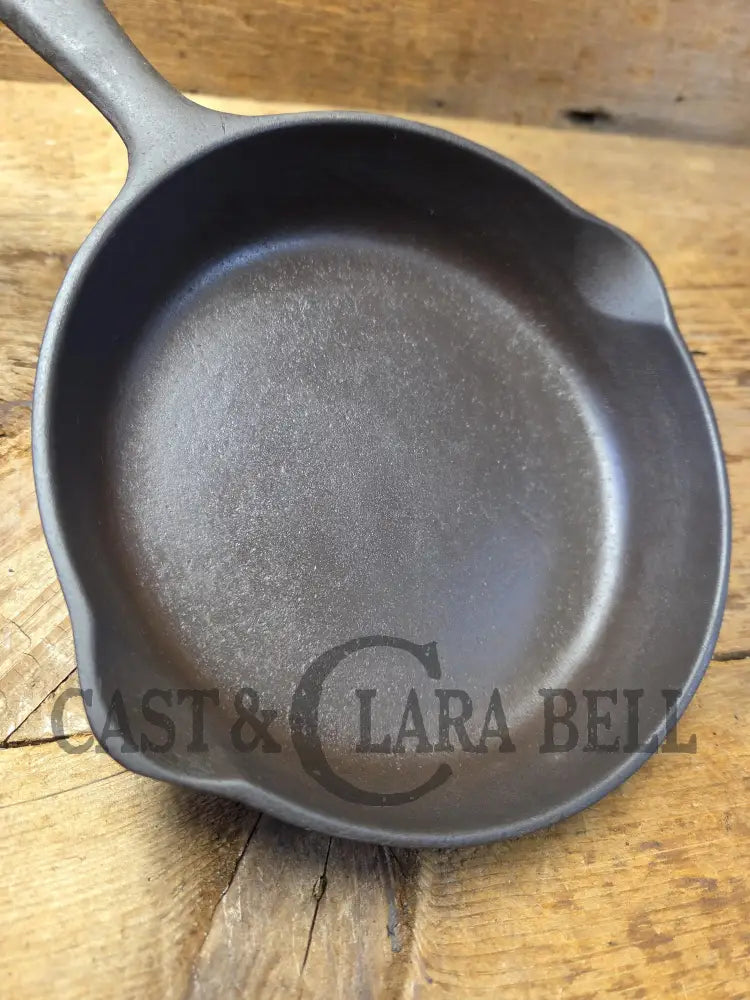 Beautifully unique Griswoldβs Good Health #3 βEggβ Skillet 653. Restored and Ready To Use! Skillet