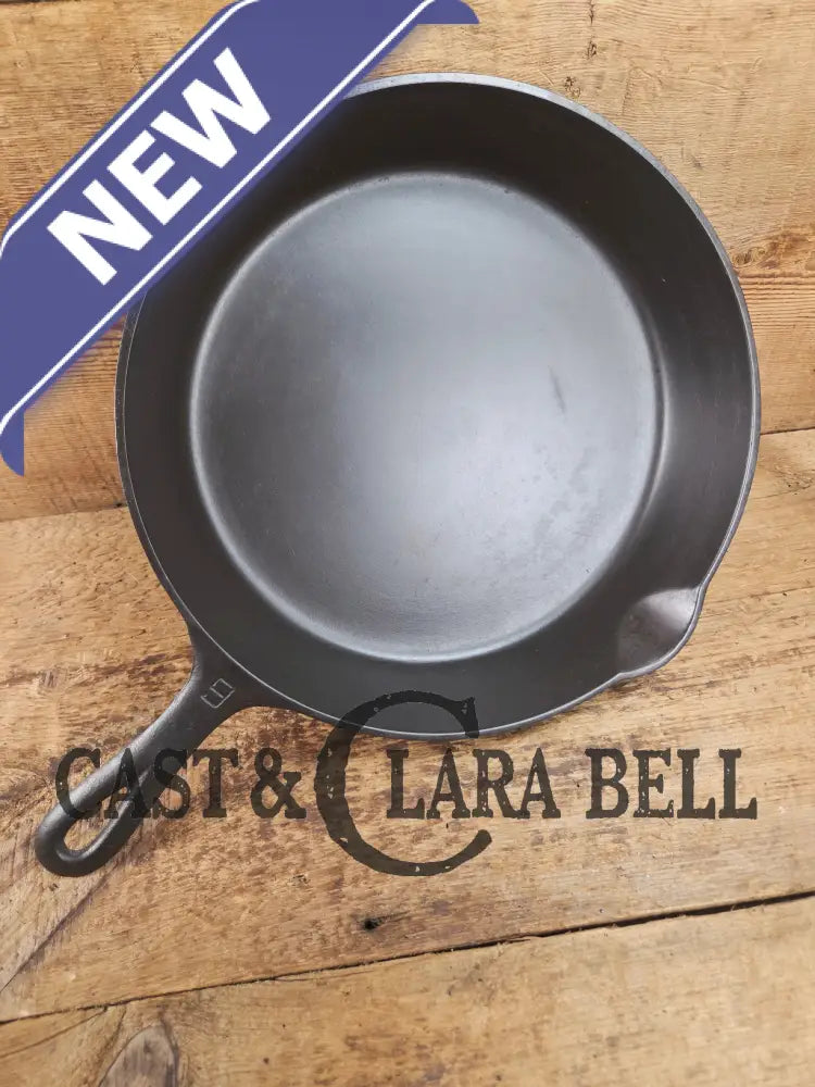 Beauty! 1930’s Griswold #9 Skillet with Large Block Logo and Smooth Bottom 710 Skillet