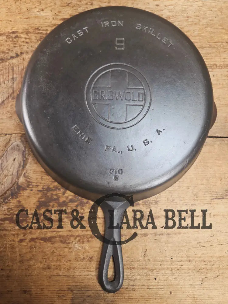 Beauty! 1930’s Griswold #9 Skillet with Large Block Logo and Smooth Bottom 710 Skillet