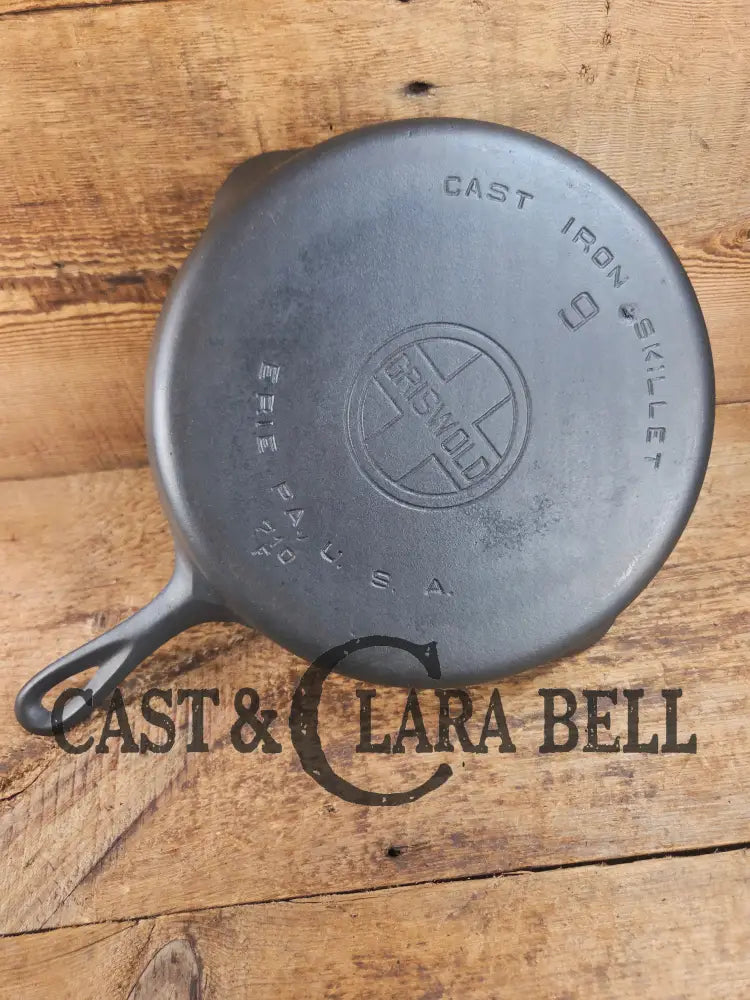 Beauty! 1930’s Griswold #9 Skillet with Large Block Logo and Smooth Bottom 710 Skillet