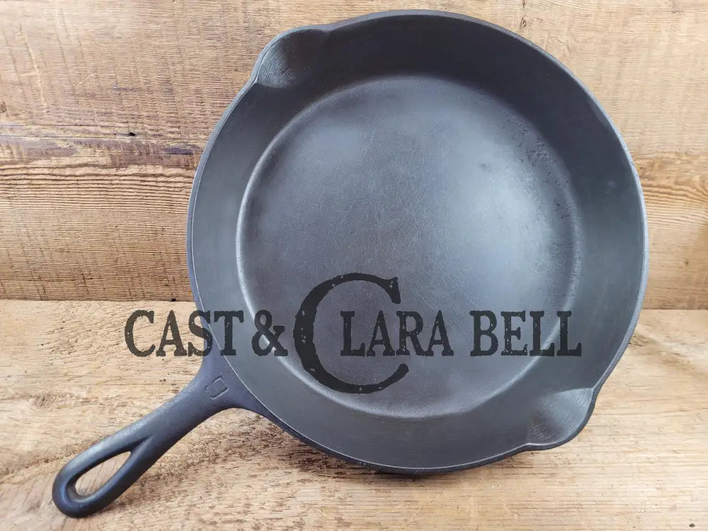 Beauty! 1930βS Griswold #9 Skillet With Large Block Logo And Smooth Bottom 710.