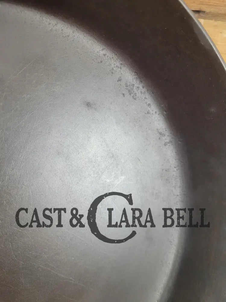 Beauty! 1930βS Griswold #9 Skillet With Large Block Logo And Smooth Bottom 710.