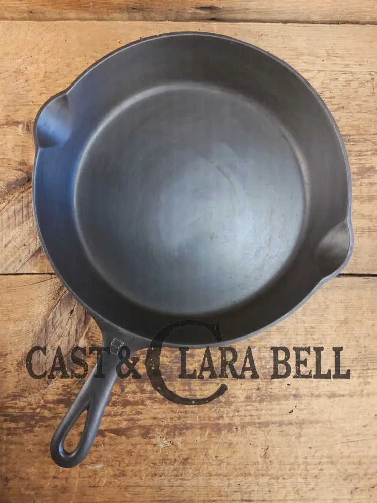 Beauty! 1930’s Griswold #9 Skillet with Large Block Logo and Smooth Bottom 710 C Skillet