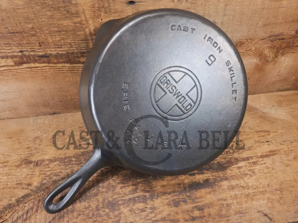 Beauty! 1930’s Griswold #9 Skillet with Large Block Logo and Smooth Bottom 710 F - Skillet