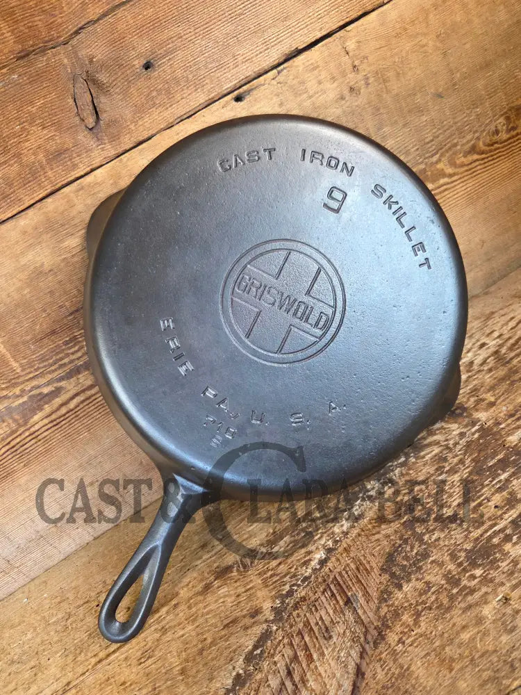 Beauty! 1930’s Griswold #9 Skillet with Large Block Logo and Smooth Bottom 710 S - Skillet