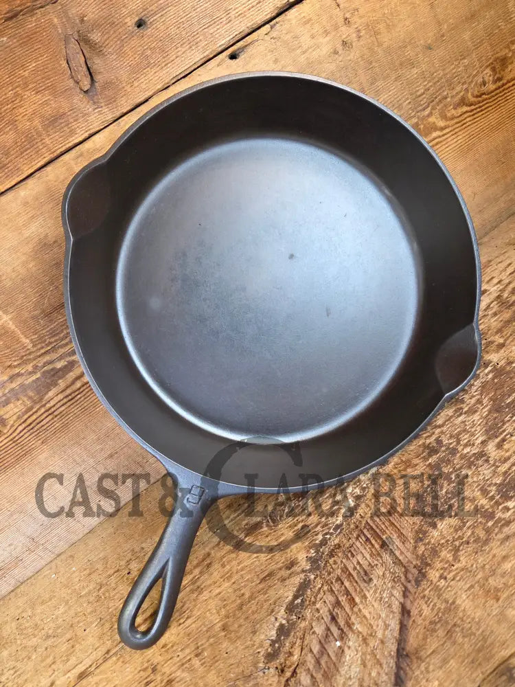 Beauty! 1930’s Griswold #9 Skillet with Large Block Logo and Smooth Bottom 710 S - Skillet
