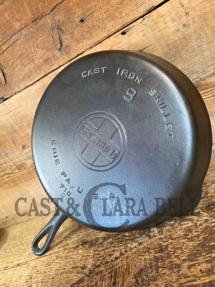 Beauty! 1930’s Griswold #9 Skillet with Large Block Logo and Smooth Bottom 710 S - Skillet