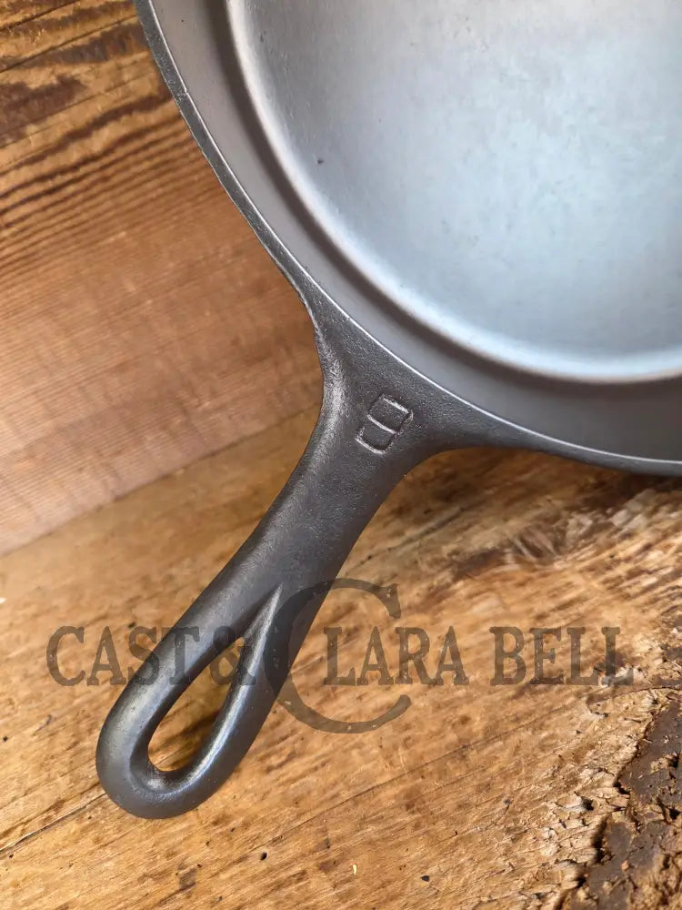 Beauty! 1930’s Griswold #9 Skillet with Large Block Logo and Smooth Bottom 710 S - Skillet