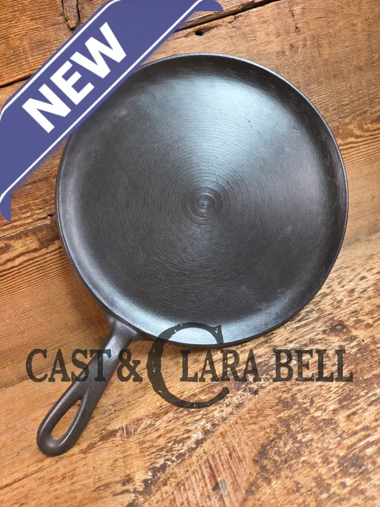 BEST Seller! 1930’s Wagner #9 Round Griddle Stylized Logo 1109 D. Perfect for grilled cheese omelettes and flat iron