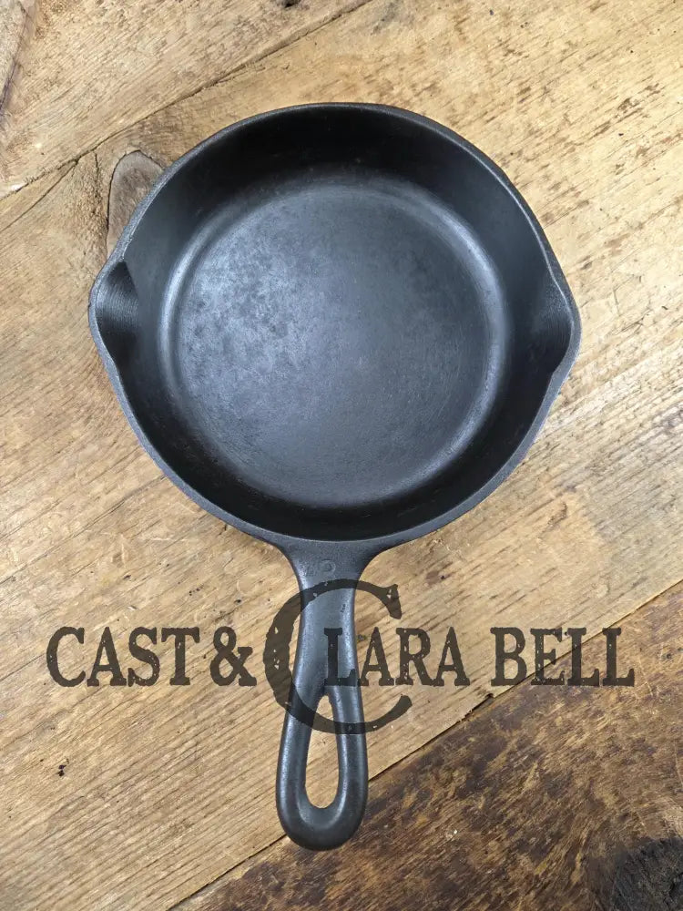 Best Seller! 1930βs Wagner Ware #3 Cast Iron Egg Skillet 1053 E. Great gift! Skillet