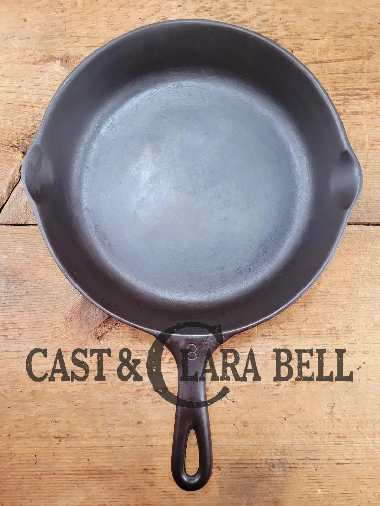 Best Seller! 1930βs Wagner Ware Sidney -O- #8 Skillet with Smooth Bottom 1058. Restored and Ready to Use! Skillet