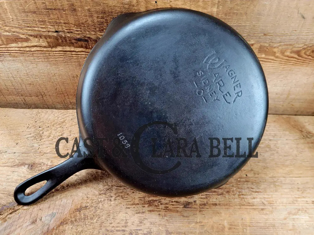 Best Seller! 1930βs Wagner Ware Sidney -O- #8 Skillet with Smooth Bottom 1058. Restored and Ready to Use! Skillet