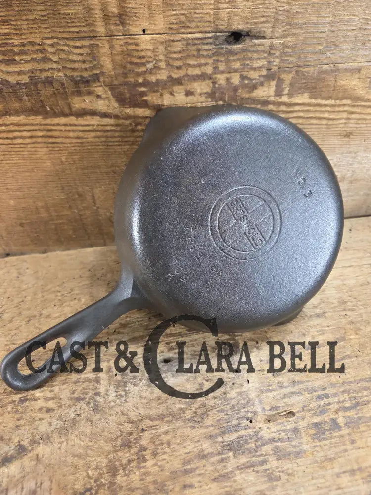 Best Seller! 1940βs Griswold No. 3 Cast Iron Egg Skillet 709 K. Perfect cooking for one! Skillet