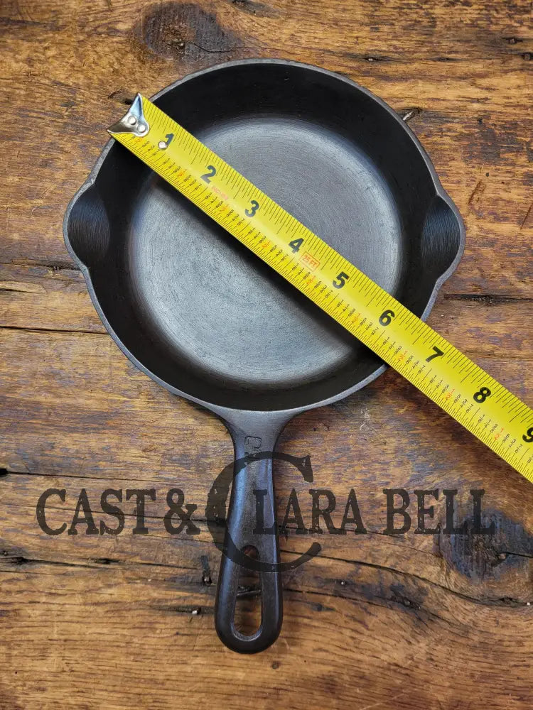 Best Seller! 1940βS Griswold No. 3 Cast Iron Egg Skillet With Grooved Handle 709 I