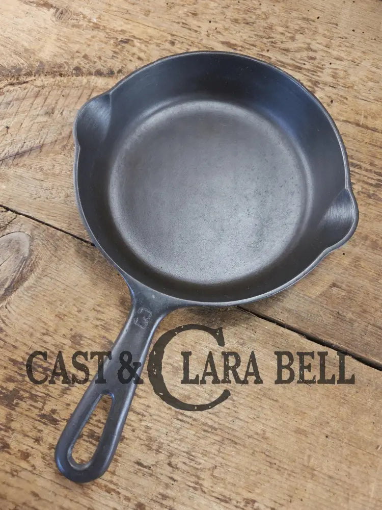 Best Seller! 1940’s Griswold No. 3 Cast Iron Egg Skillet with Grooved Handle 709 K Skillet
