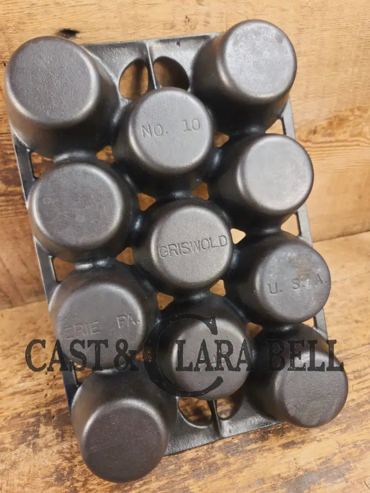 Best Seller! Lovely Griswold No. 10 Popover Pan 949. Open frame design is ready to make the best brownies muffins or