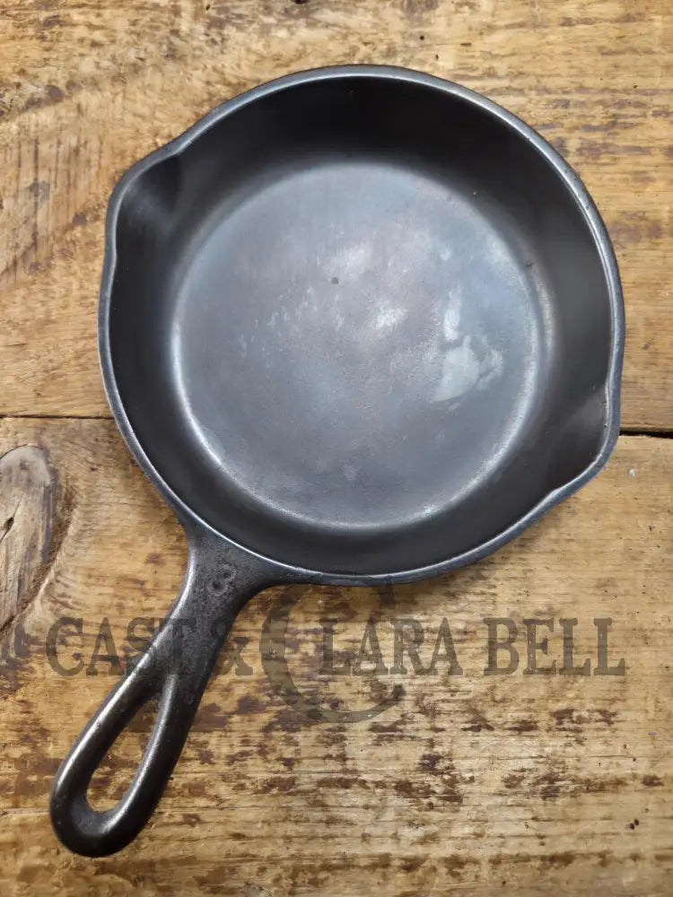 Best Seller! Wagner Ware #3 Cast Iron Egg Skillet with Stylized Logo and Smooth Bottom 1053 B SC24 Skillet