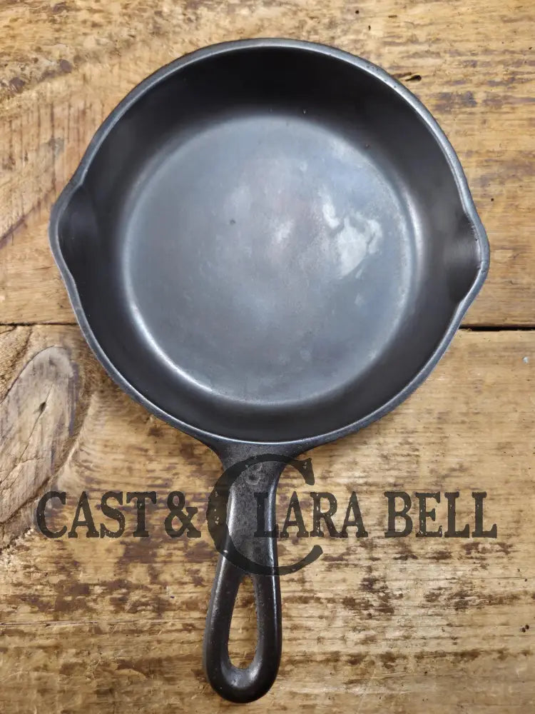 Best Seller! Wagner Ware #3 Cast Iron Egg Skillet with Stylized Logo and Smooth Bottom 1053 B SC24 Skillet