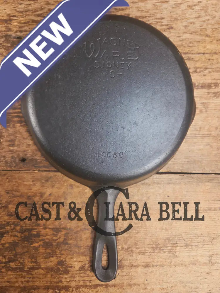 Best Seller! Wagner Ware #5 cast iron Skillet with Stylized Logo and Smooth Bottom 1055 Skillet