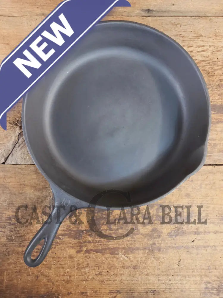 Big 1930’s Wagner Ware #10 Cast Iron Skillet with Stylized Logo 1060 E. Great Bacon skillet! SCF24 - Skillet