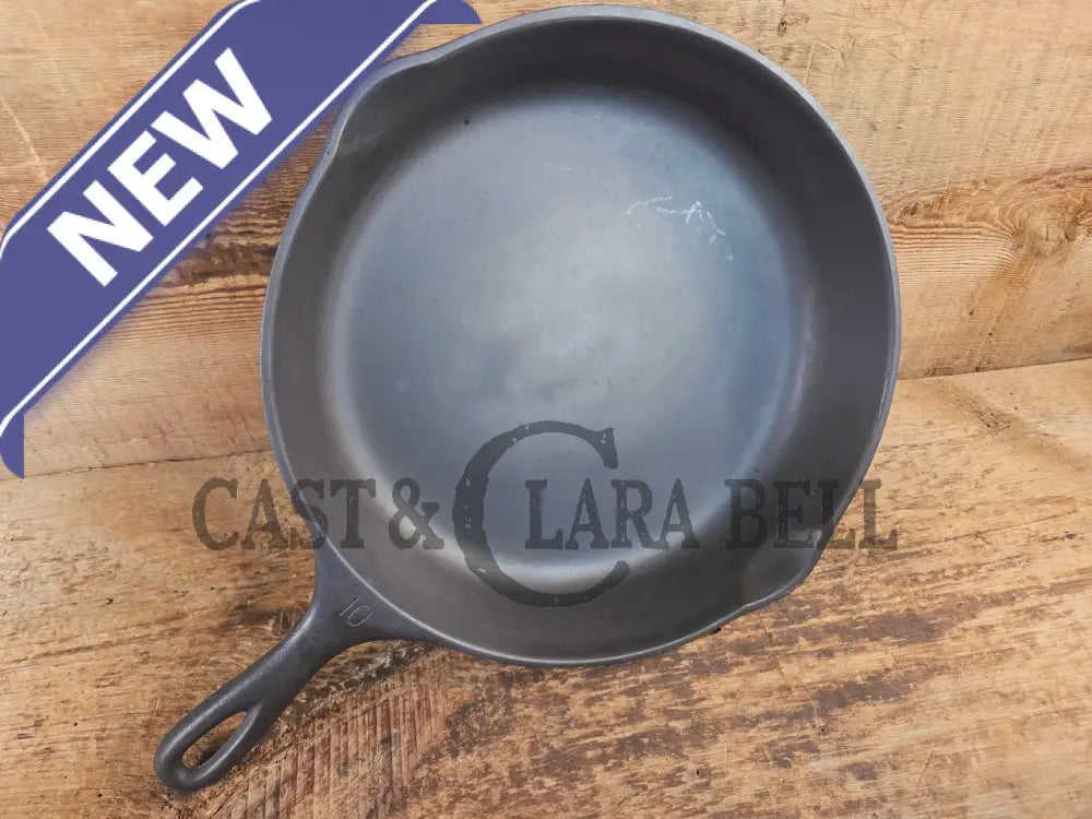 Big 1930’s Wagner Ware #10 Cast Iron Skillet with Stylized Logo 1060 E. Great Bacon skillet! SCF24 - Skillet