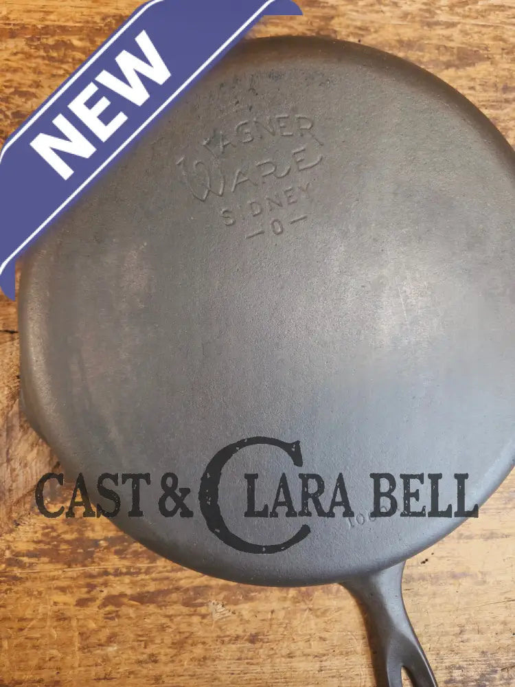 Big 1930’s Wagner Ware #10 Cast Iron Skillet with Stylized Logo 1060 H. Great Bacon skillet! - Skillet