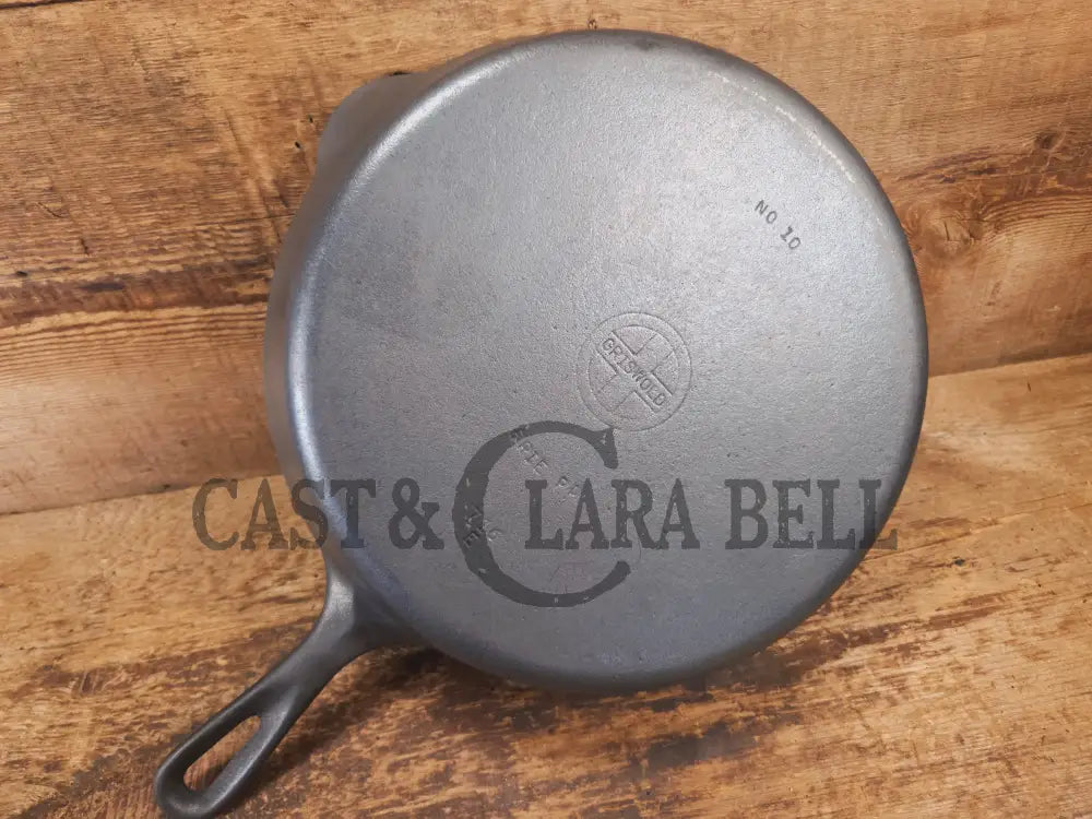 Big 1940’s Griswold #10 Skillet with Small Block Logo 716 E. Fantastic every day pan Getting harder to find these! SC24