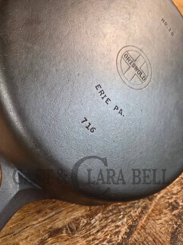 Big 1940’s Griswold #10 Skillet with Small Block Logo and Heat Ring 716. Fantastic every day pan Getting harder to find