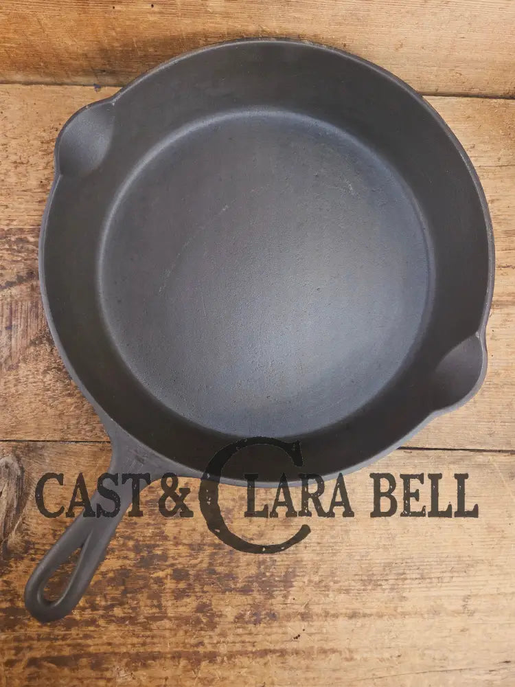 Big 1940βs Griswold #10 Skillet with Small Block Logo and Heat Ring 716 B. Fantastic every day pan Getting harder to