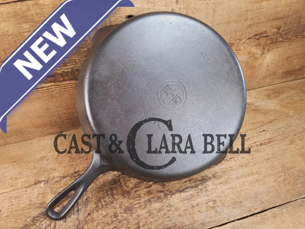 Big 1940’s Griswold #10 Skillet with Small Block Logo and Heat Ring 716 D. Fantastic every day pan Getting harder to