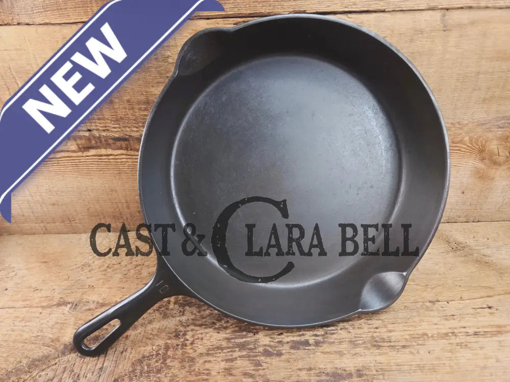 Big 1940’s Griswold #10 Skillet with Small Block Logo and Heat Ring 716 E. Fantastic every day pan Getting harder to