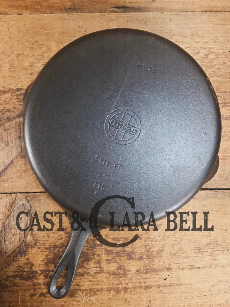 Big 1940’s Griswold #10 Skillet with Small Block Logo and Heat Ring 716. Fantastic every day pan Getting harder to find