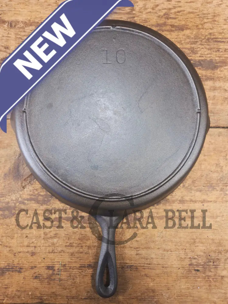 Big bacon skillet! Beautiful 1930’s Lodge #10 Cast Iron Skillet with 3 Notch Heat Ring - Skillet
