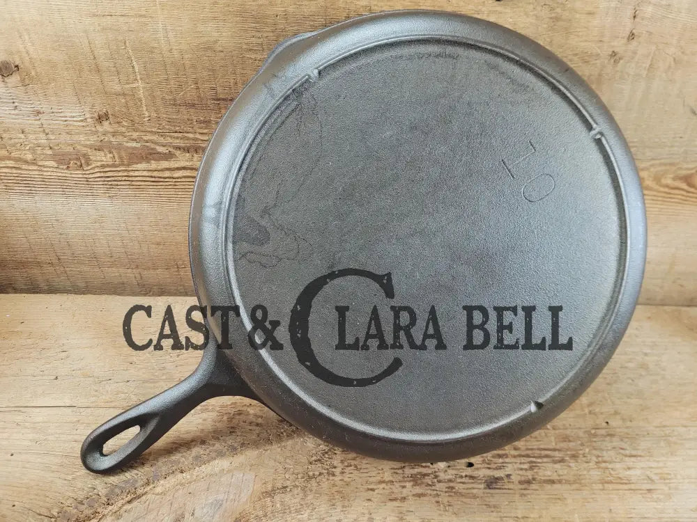 Big bacon skillet! Beautiful 1930’s Lodge #10 Cast Iron Skillet with 3 Notch Heat Ring.