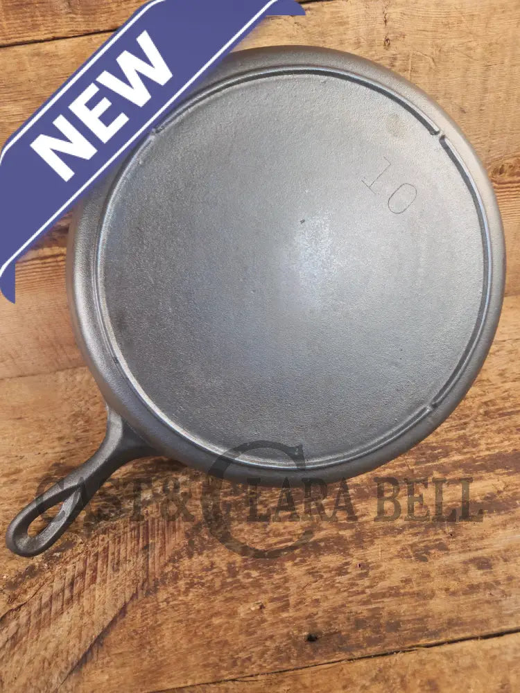 Big bacon skillet! Beautiful 1930’s Lodge #10 Cast Iron Skillet with 3 Notch Heat Ring. SC24 - Skillet