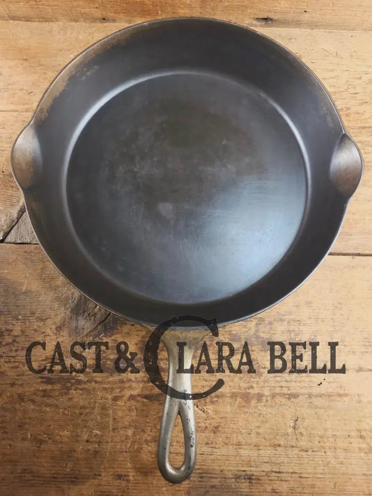 Big Bacon Skillet HTF 1890’s 3rd Series Erie (Griswold) #11 717 B Cast Iron Skillet. Huge!! Skillet