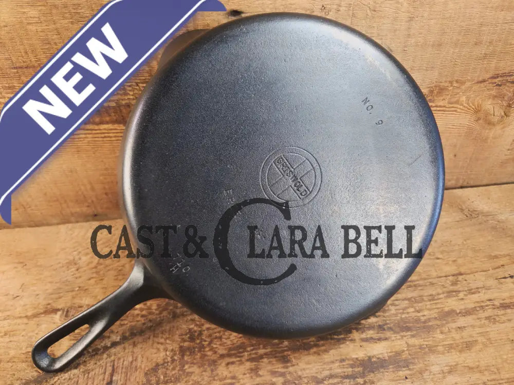 Big beautiful bacon skillet. Griswold #9 Cast Iron Skillet with Small Block Logo 710 H Skillet