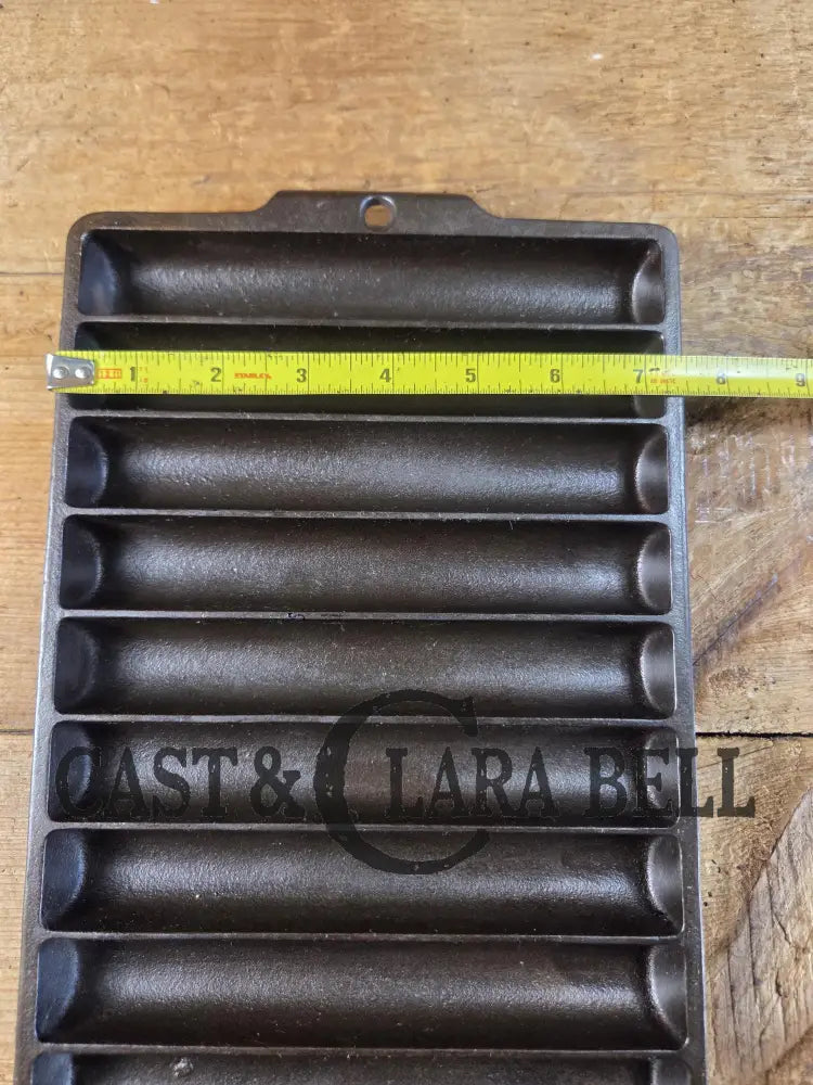 Breadsticks! 1930โs Era Griswold No. 22 Corn Bread Pan 11 cup โErie Penn USA,โ 954 Bakeware