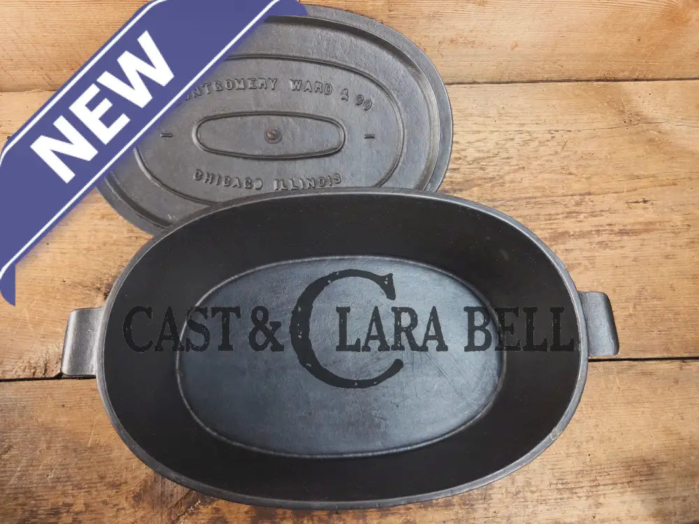 Calling all bread bakers! Beautiful elegant hard to find Wagner made ’Montgomery Ward’ #3 Oval Roaster Dutch Ovens