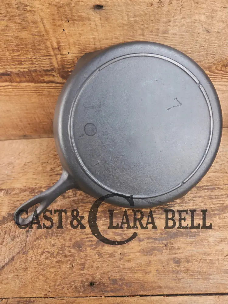 Classic 1910βs Lodge #7 Cast Iron Skillet Three Notch with raised T. Light sleek and ready to cook with! Skillet