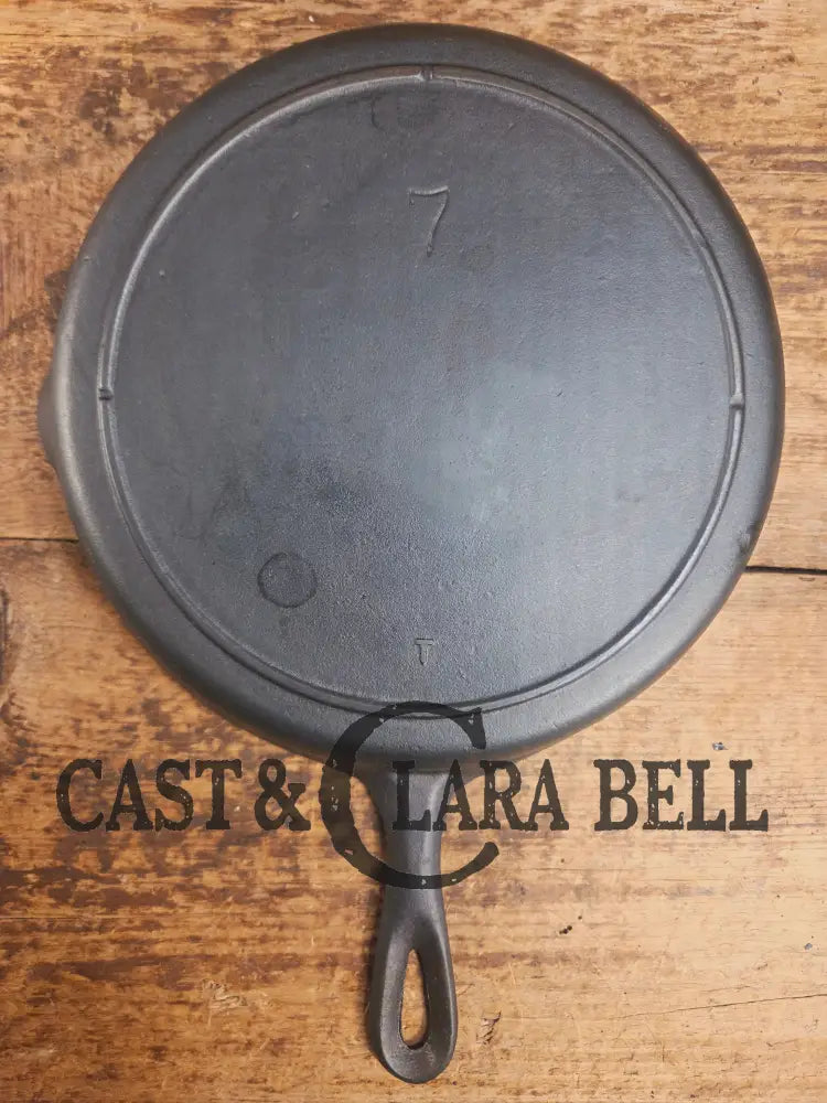 Classic 1910βs Lodge #7 Cast Iron Skillet Three Notch with raised T. Light sleek and ready to cook with! Skillet
