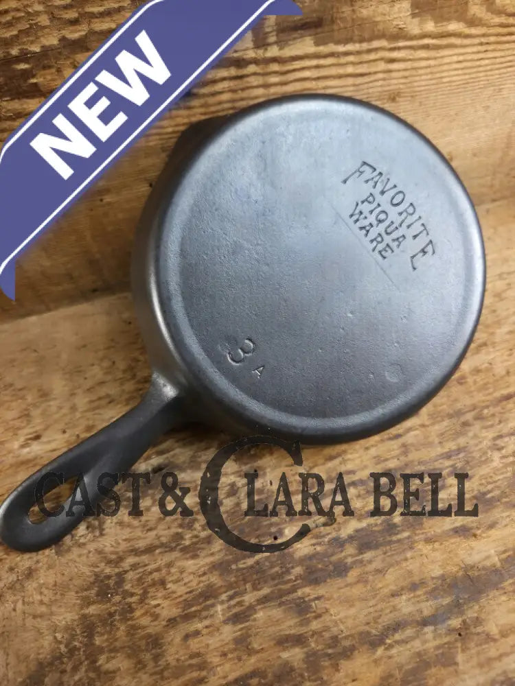 Classic Egg Skillet! 1920βs Favorite Piqua Ware #3 Skillet 3 A Skillet