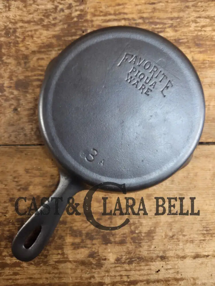 Classic Egg Skillet! 1920’s Favorite Piqua Ware #3 Skillet 3 A Skillet