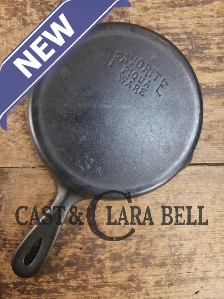 Classic Egg Skillet! 1920βs Favorite Piqua Ware #3 Skillet 3 A SC24 Skillet