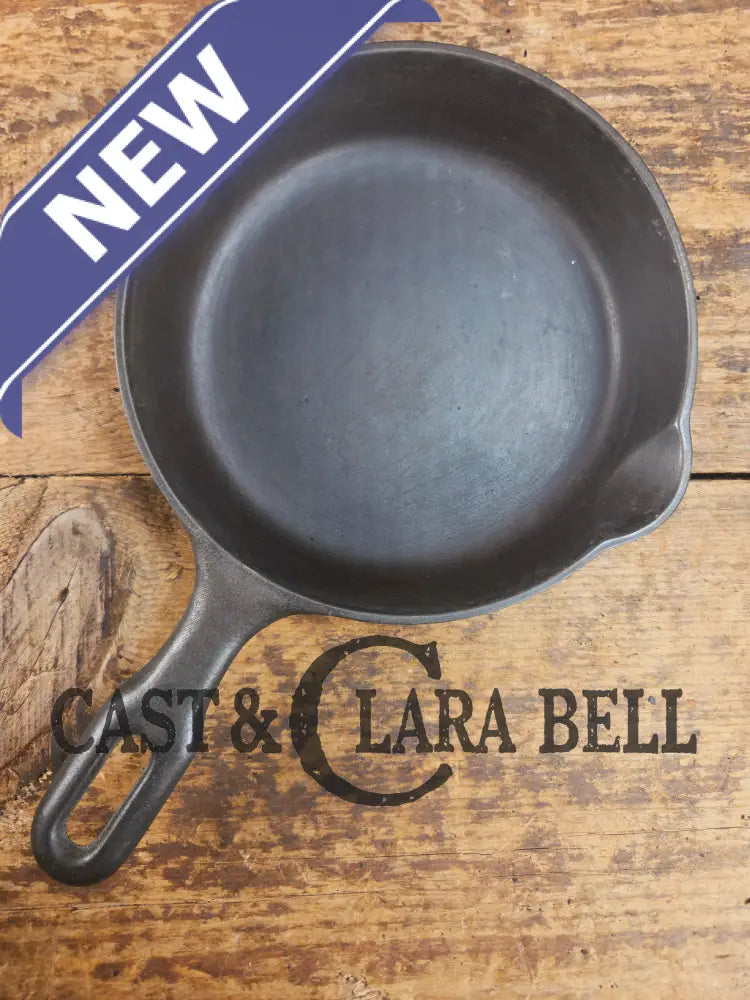 Classic Egg Skillet. 1940βs Griswold Iron Mountain #3 Cast Iron Egg Skillet with Heat Ring 1031 Skillet