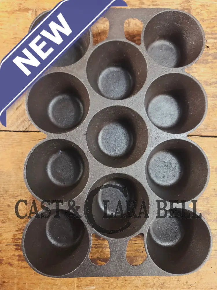 Classic! Griswold No. 10 Popover Pan 948. Variation 14 Closed Frame. Ready to make delicious brownies cupcakes or