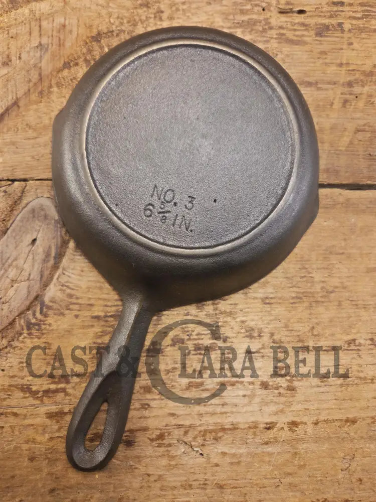 Classic southern skillet! Birmingham Stove & Range Century Series No. 3 Egg Skillet 6 5/8 inch SC24