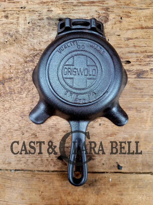 Collectible Griswold ’00’’ Ashtray / Spoon Rest. Small Novelty cast iron skillet for display or stove! Fully Restored