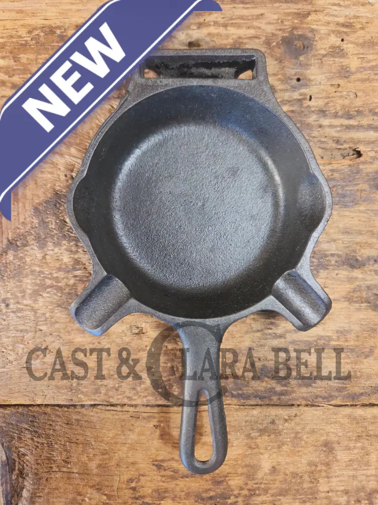 Collectible Griswold 570 Ashtray / Spoon Rest. Small Novelty cast iron skillet for display or stove! Fully Restored so