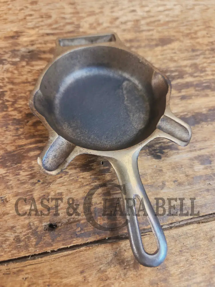 Collectible Griswold 570 Ashtray / Spoon Rest. Small Novelty cast iron skillet (nickel finish) for display or stove!